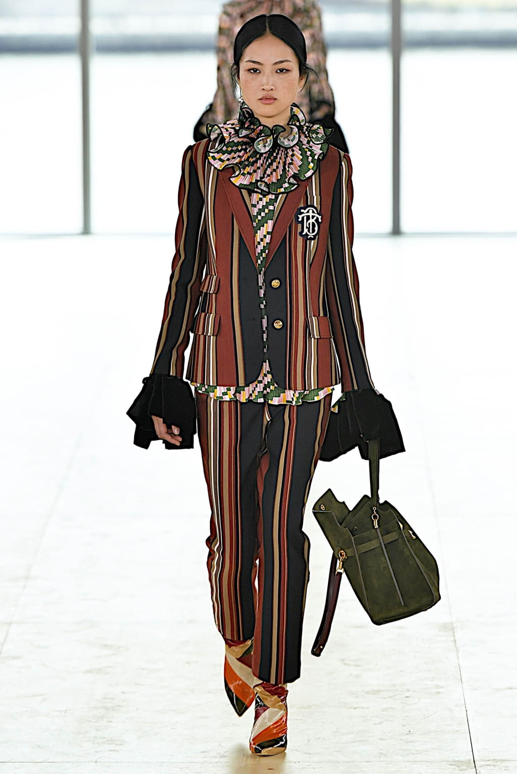 Fashion Week New York Fall/Winter 2019 look 33 from the Tory Burch collection 女装