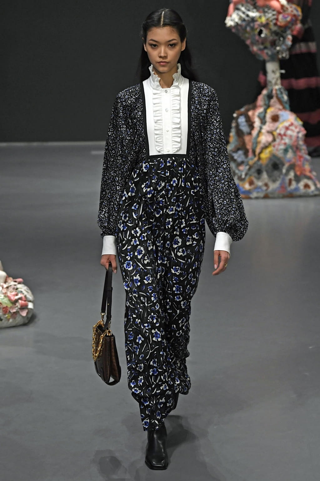 Fashion Week New York Fall/Winter 2020 look 20 from the Tory Burch collection 女装