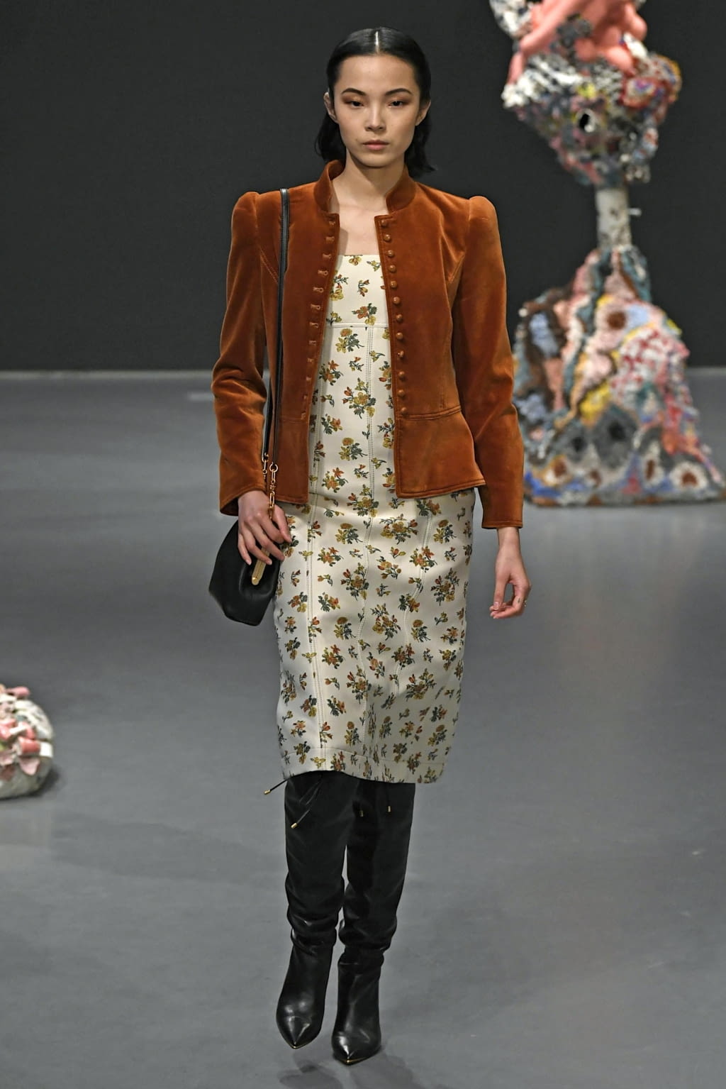 Fashion Week New York Fall/Winter 2020 look 30 from the Tory Burch collection womenswear