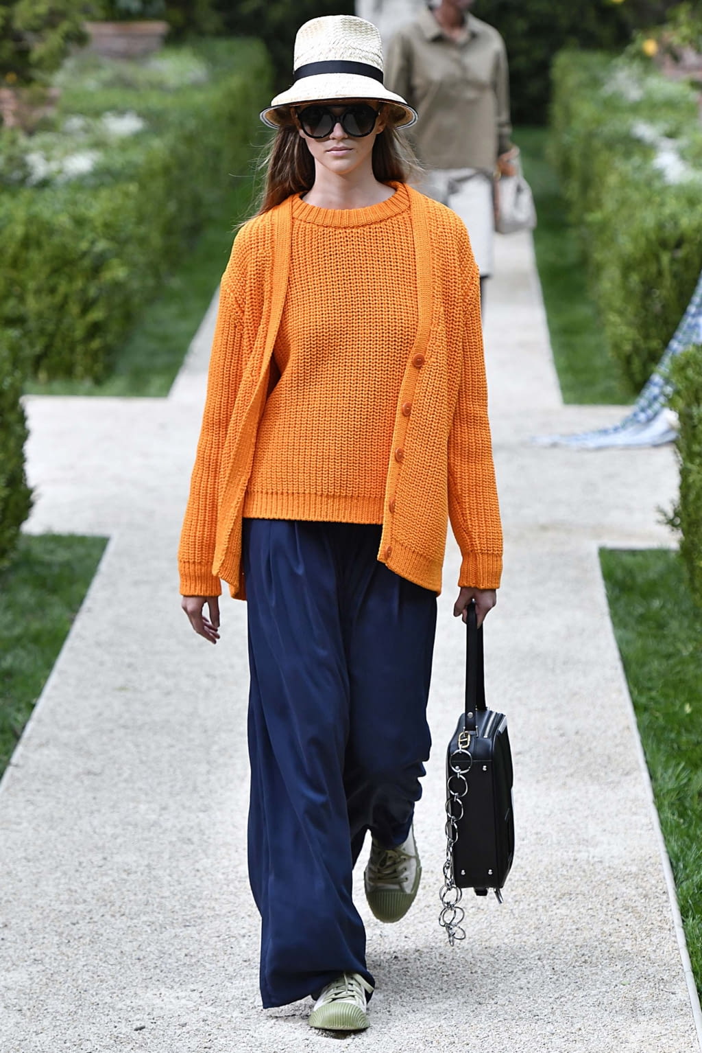 Fashion Week New York Spring/Summer 2019 look 15 from the Tory Burch collection womenswear