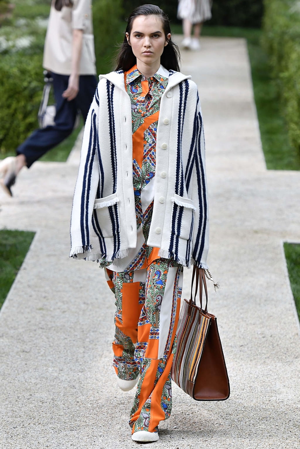 Fashion Week New York Spring/Summer 2019 look 17 from the Tory Burch collection 女装