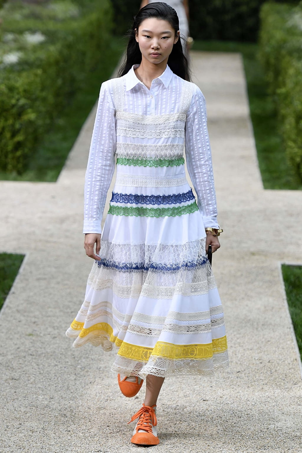 Fashion Week New York Spring/Summer 2019 look 34 from the Tory Burch collection womenswear