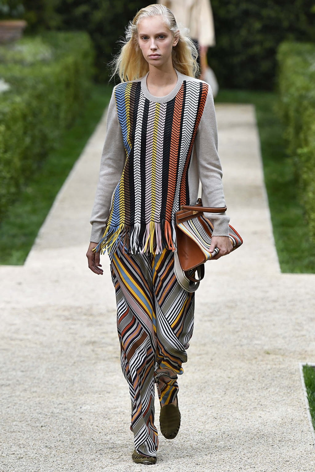 Fashion Week New York Spring/Summer 2019 look 39 from the Tory Burch collection womenswear