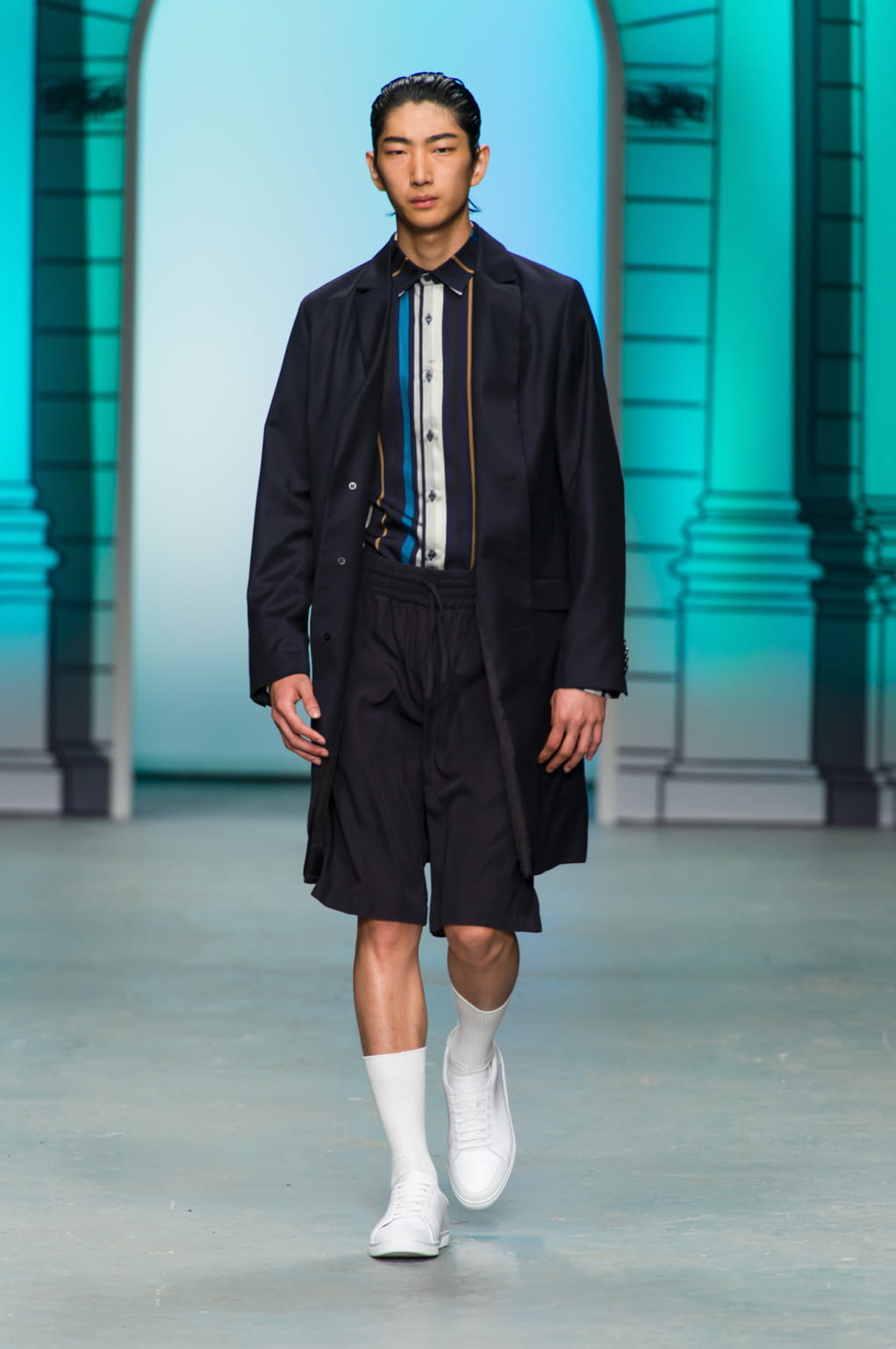 Fashion Week London Spring/Summer 2017 look 23 from the Tiger of Sweden collection menswear