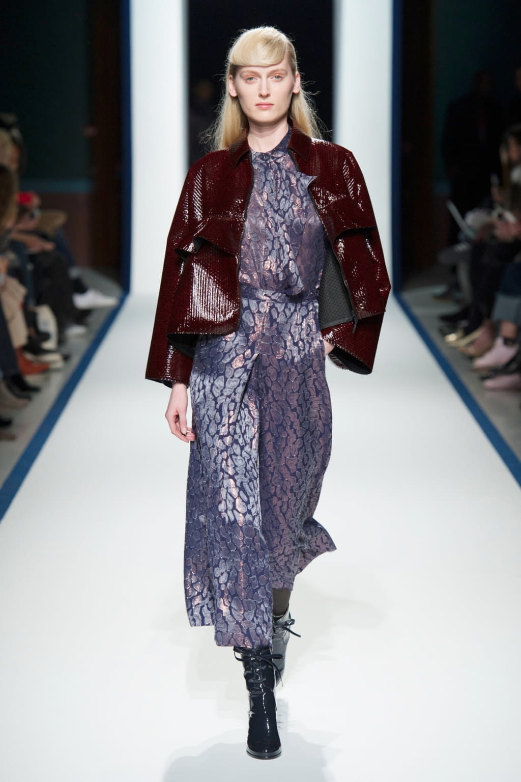 Fashion Week Paris Fall/Winter 2016 look 1 from the Talbot Runhof collection 女装