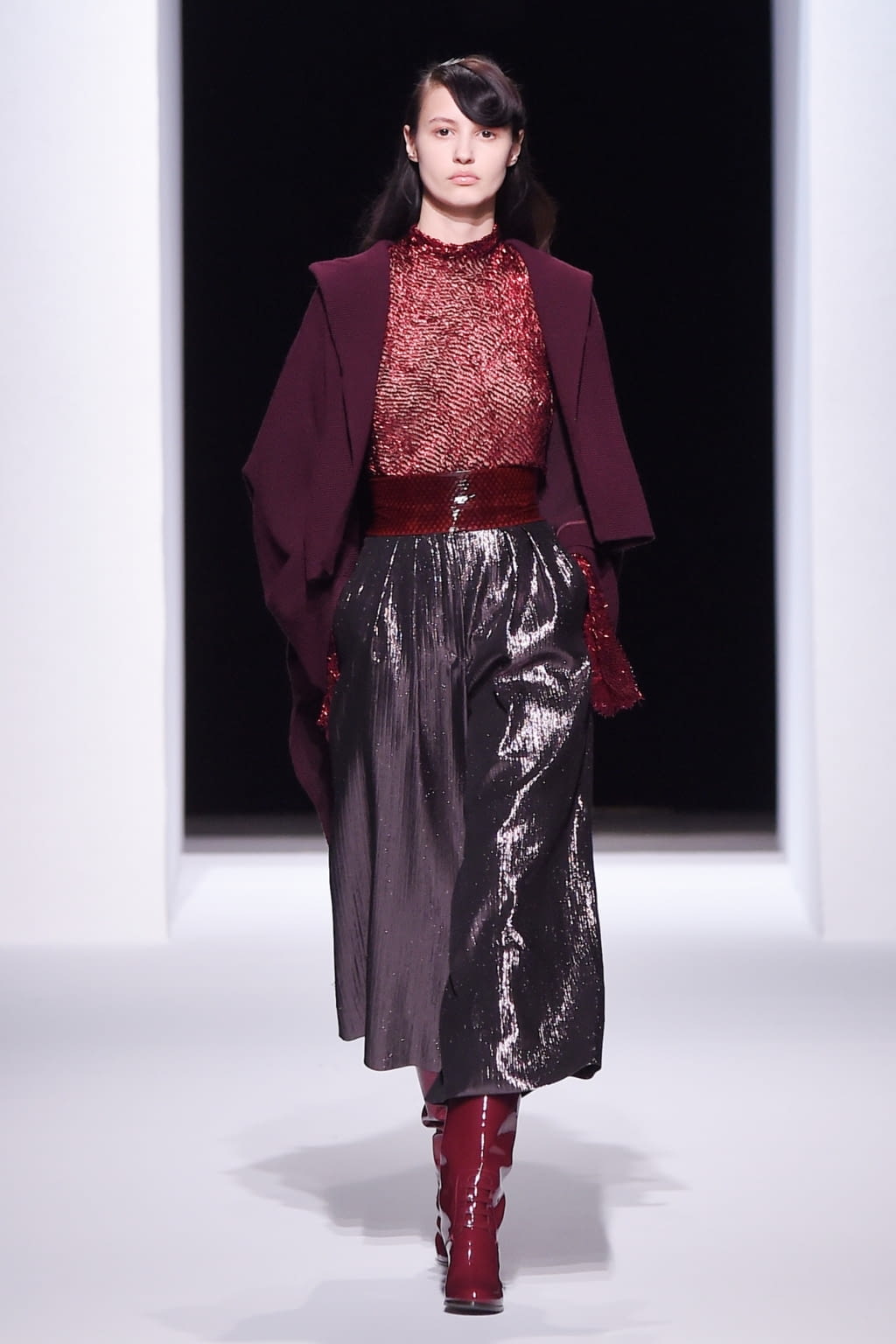 Fashion Week Paris Fall/Winter 2016 look 3 from the Talbot Runhof collection womenswear