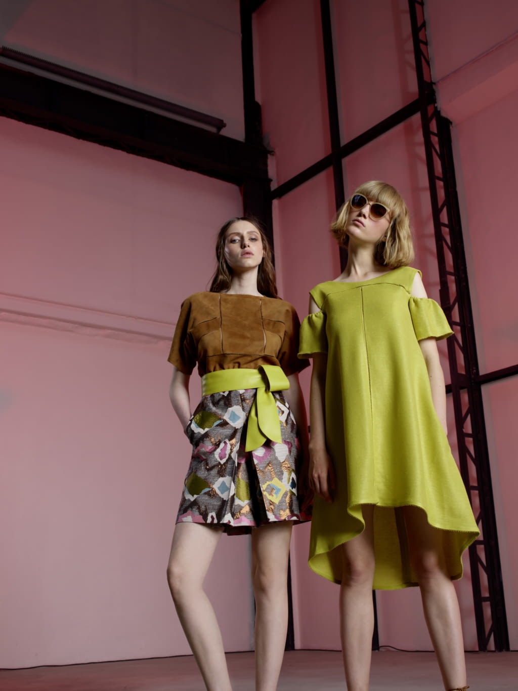 Fashion Week Paris Resort 2017 look 4 from the Talbot Runhof collection womenswear