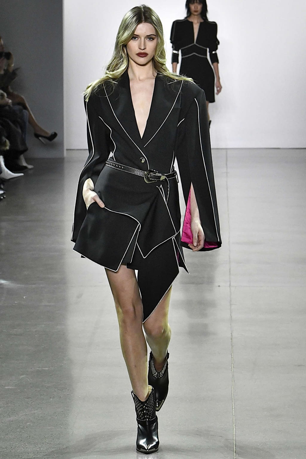 Fashion Week New York Fall/Winter 2019 look 1 from the Taoray Wang collection womenswear