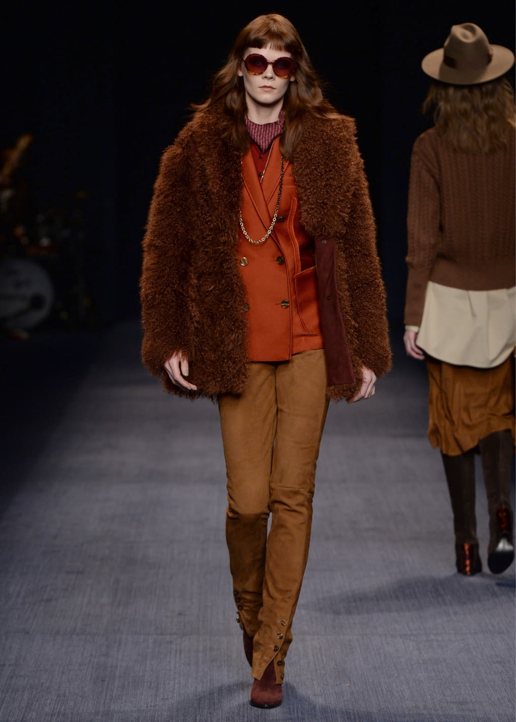Fashion Week Milan Fall/Winter 2016 look 11 from the Trussardi collection 女装