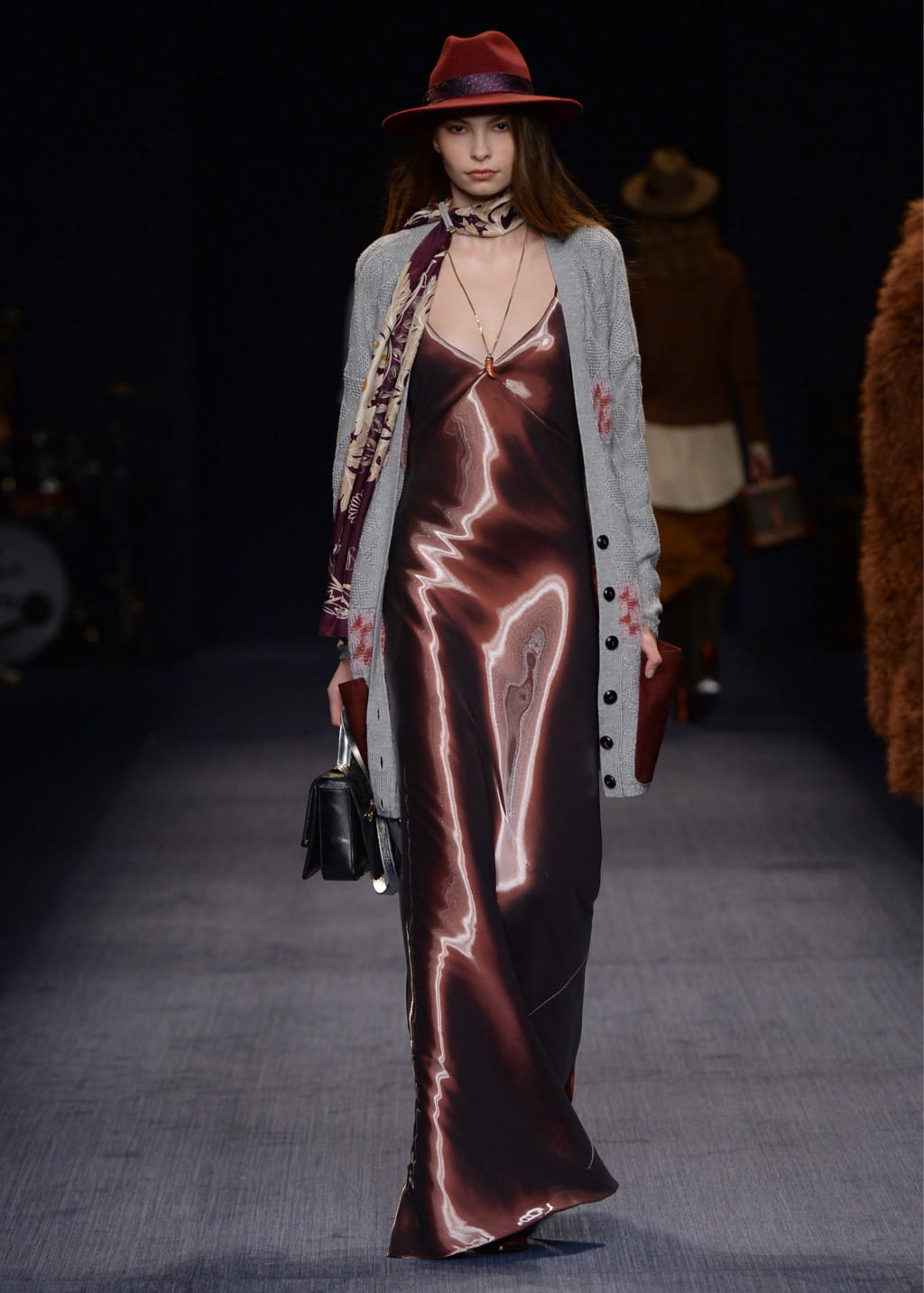 Fashion Week Milan Fall/Winter 2016 look 12 from the Trussardi collection 女装