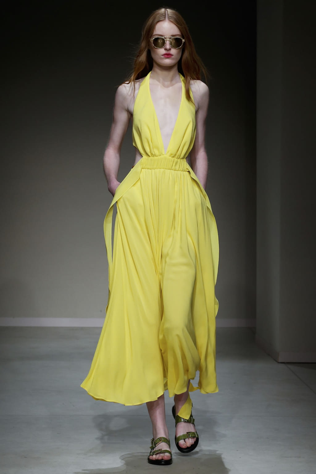 Fashion Week Milan Spring/Summer 2018 look 38 de la collection Trussardi womenswear