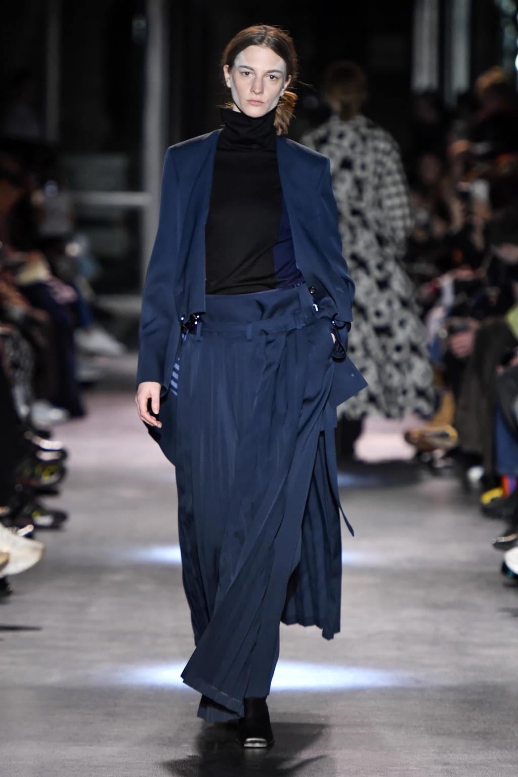 Fashion Week Paris Fall/Winter 2020 look 22 de la collection Ujoh womenswear