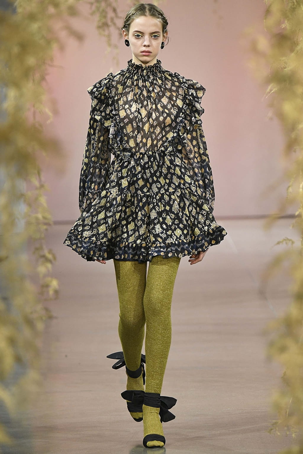 Fashion Week New York Fall/Winter 2018 look 17 from the Ulla Johnson collection womenswear