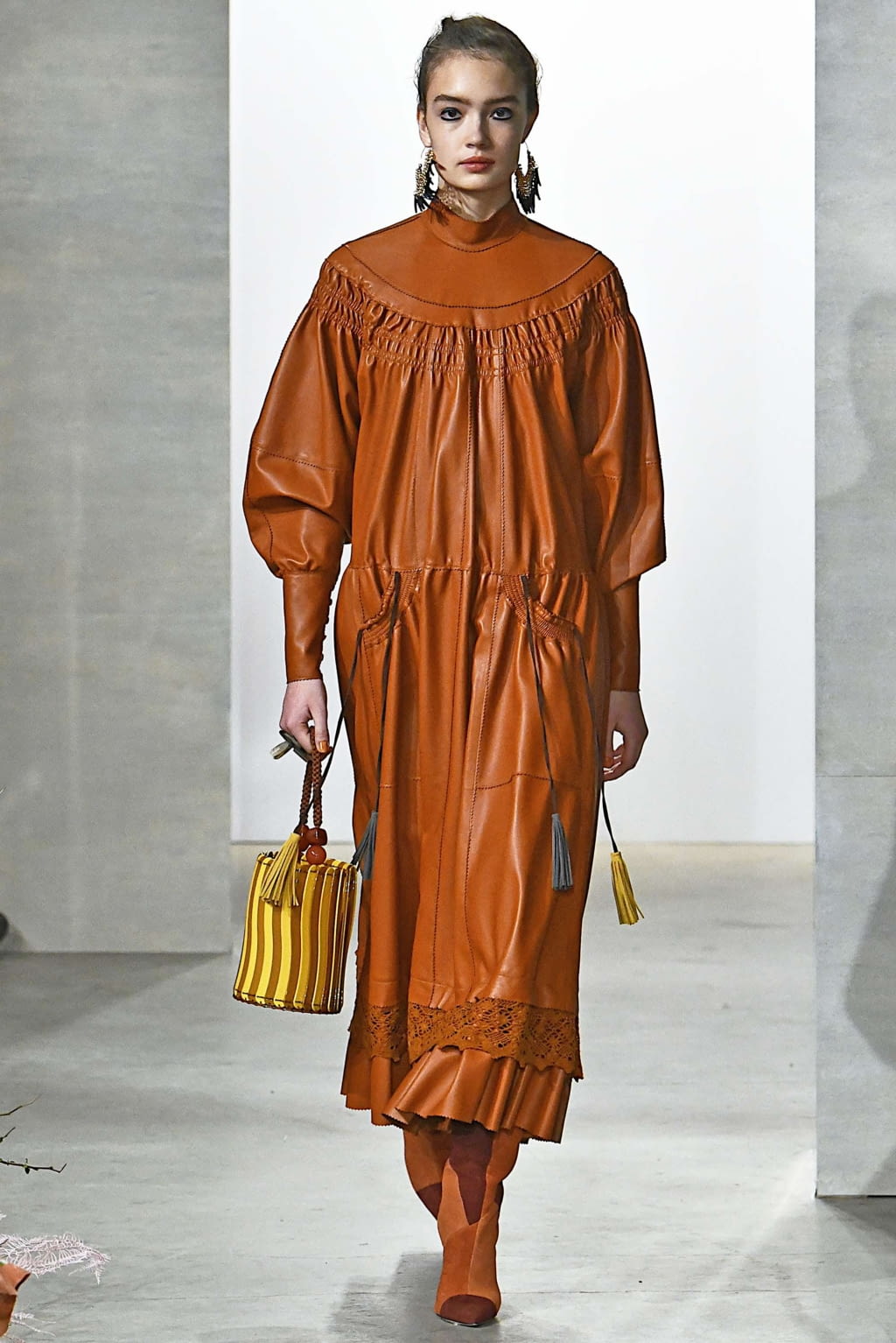 Fashion Week New York Fall/Winter 2019 look 6 from the Ulla Johnson collection womenswear