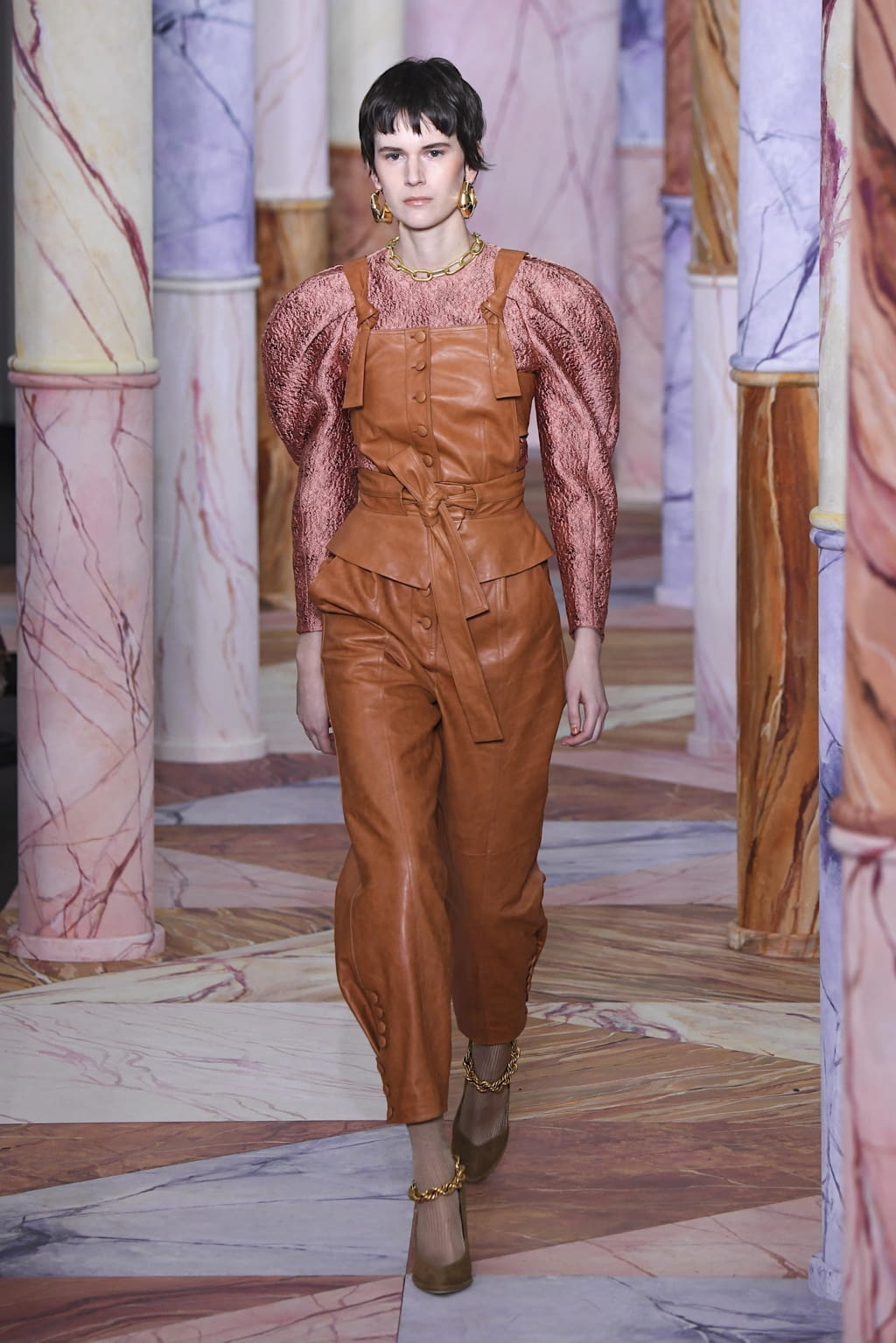 Fashion Week New York Fall/Winter 2020 look 6 from the Ulla Johnson collection 女装