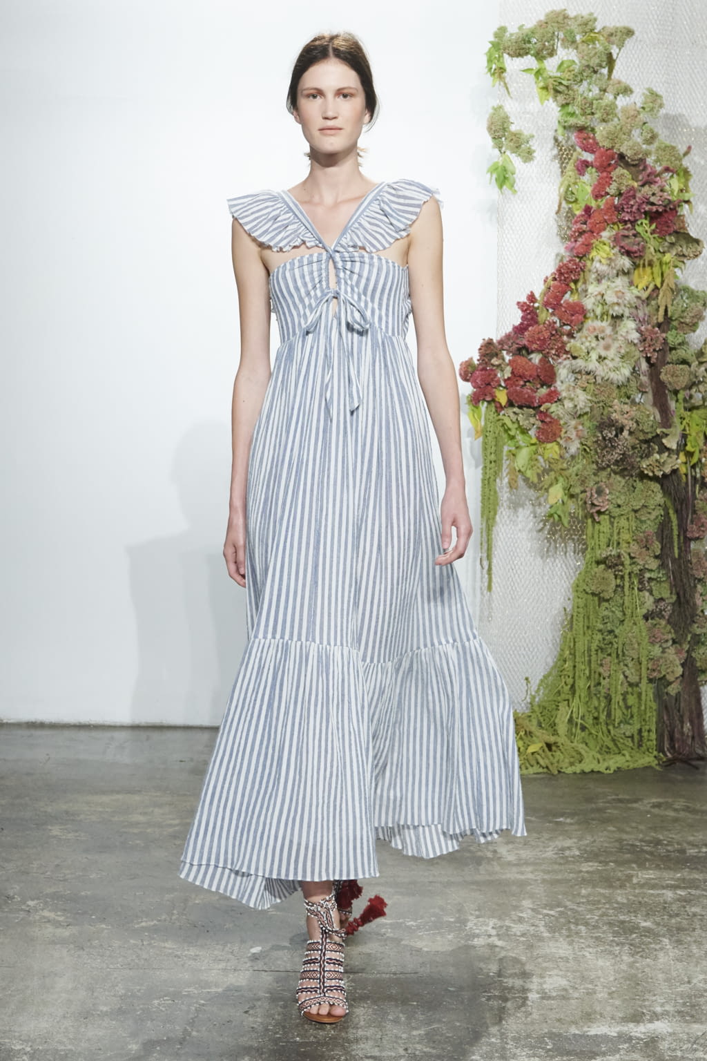 Fashion Week New York Spring/Summer 2017 look 15 from the Ulla Johnson collection 女装