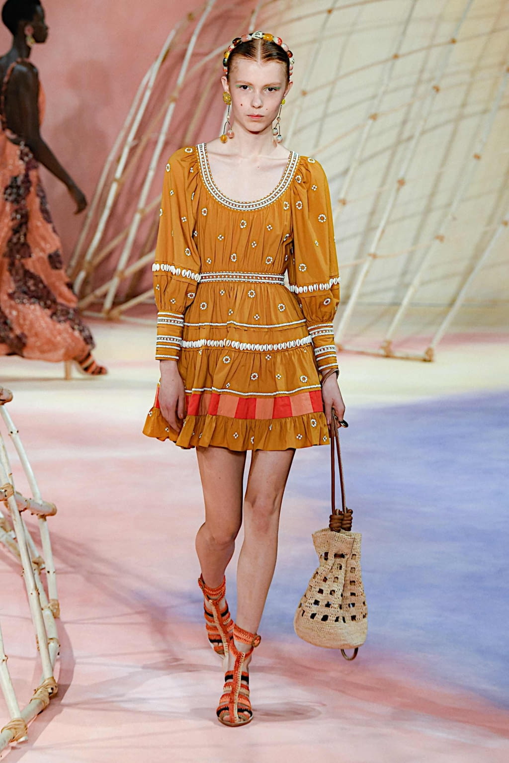Fashion Week New York Spring/Summer 2020 look 14 from the Ulla Johnson collection 女装