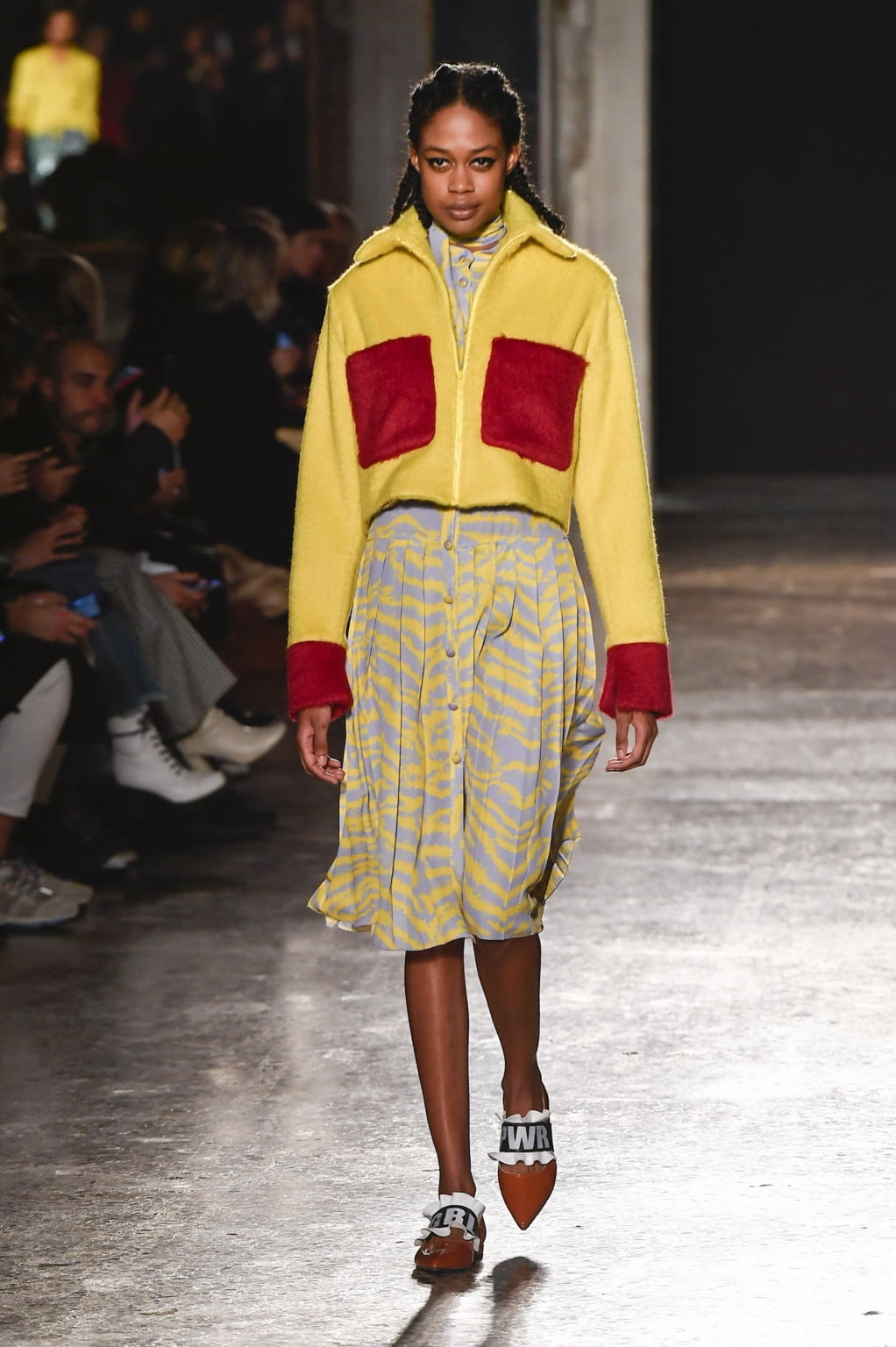 Fashion Week Milan Fall/Winter 2020 look 15 from the Ultra Chic collection 女装