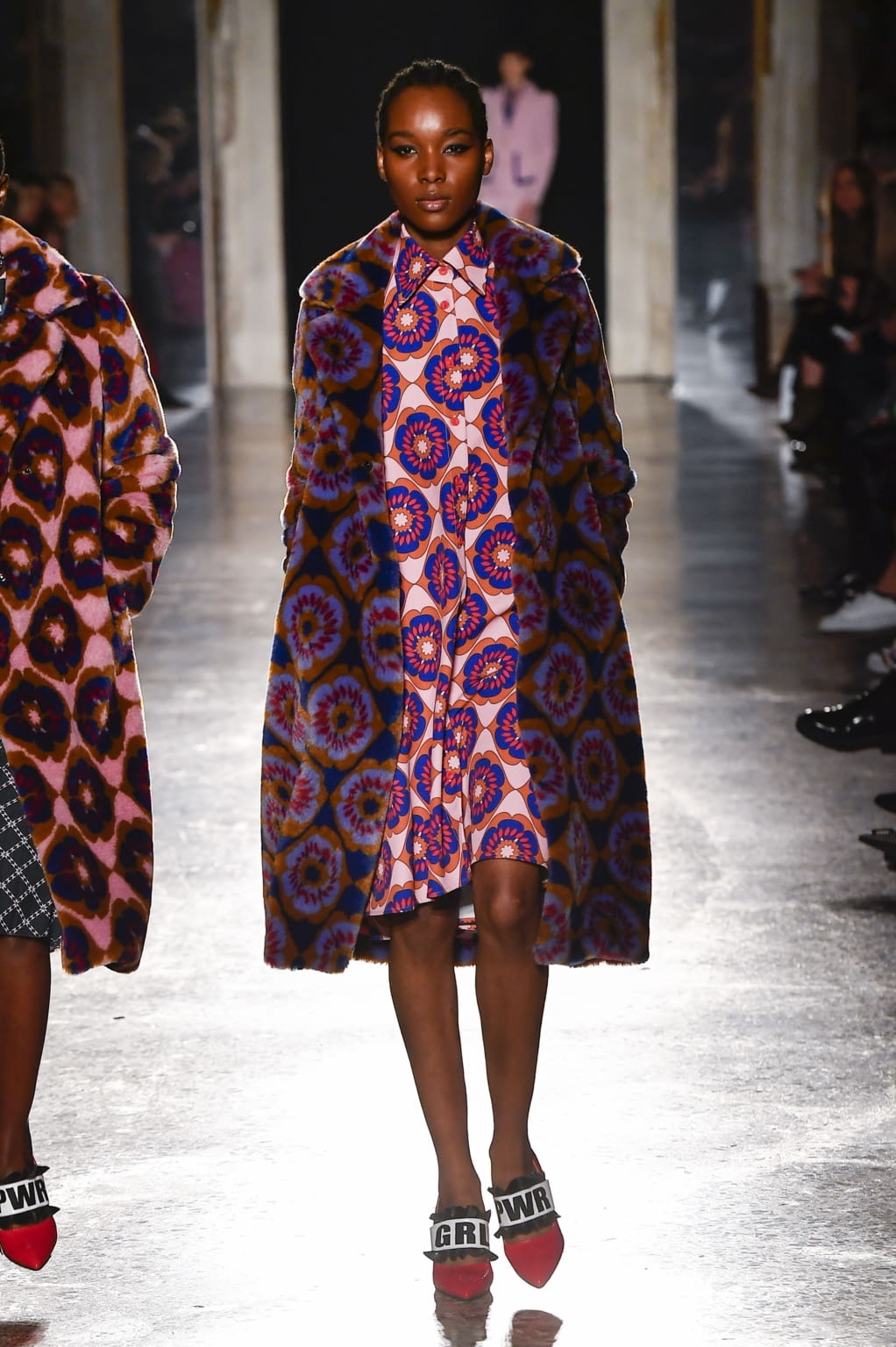 Fashion Week Milan Fall/Winter 2020 look 28 de la collection Ultra Chic womenswear