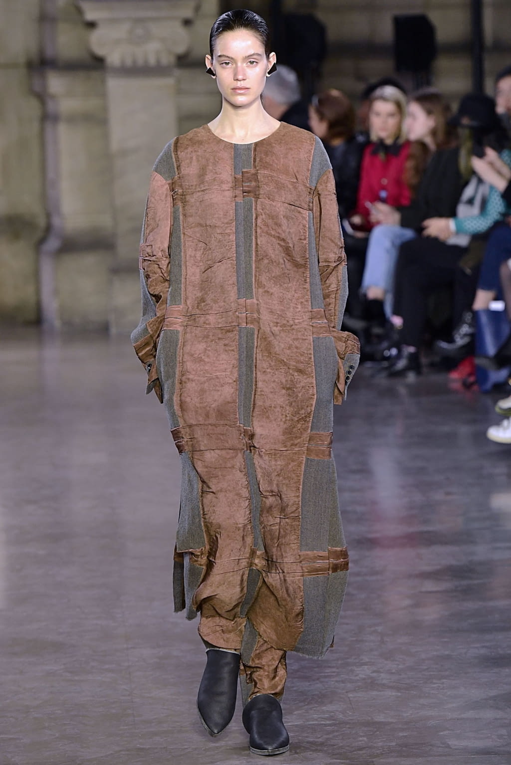 Fashion Week Paris Fall/Winter 2019 look 3 from the Uma Wang collection 女装