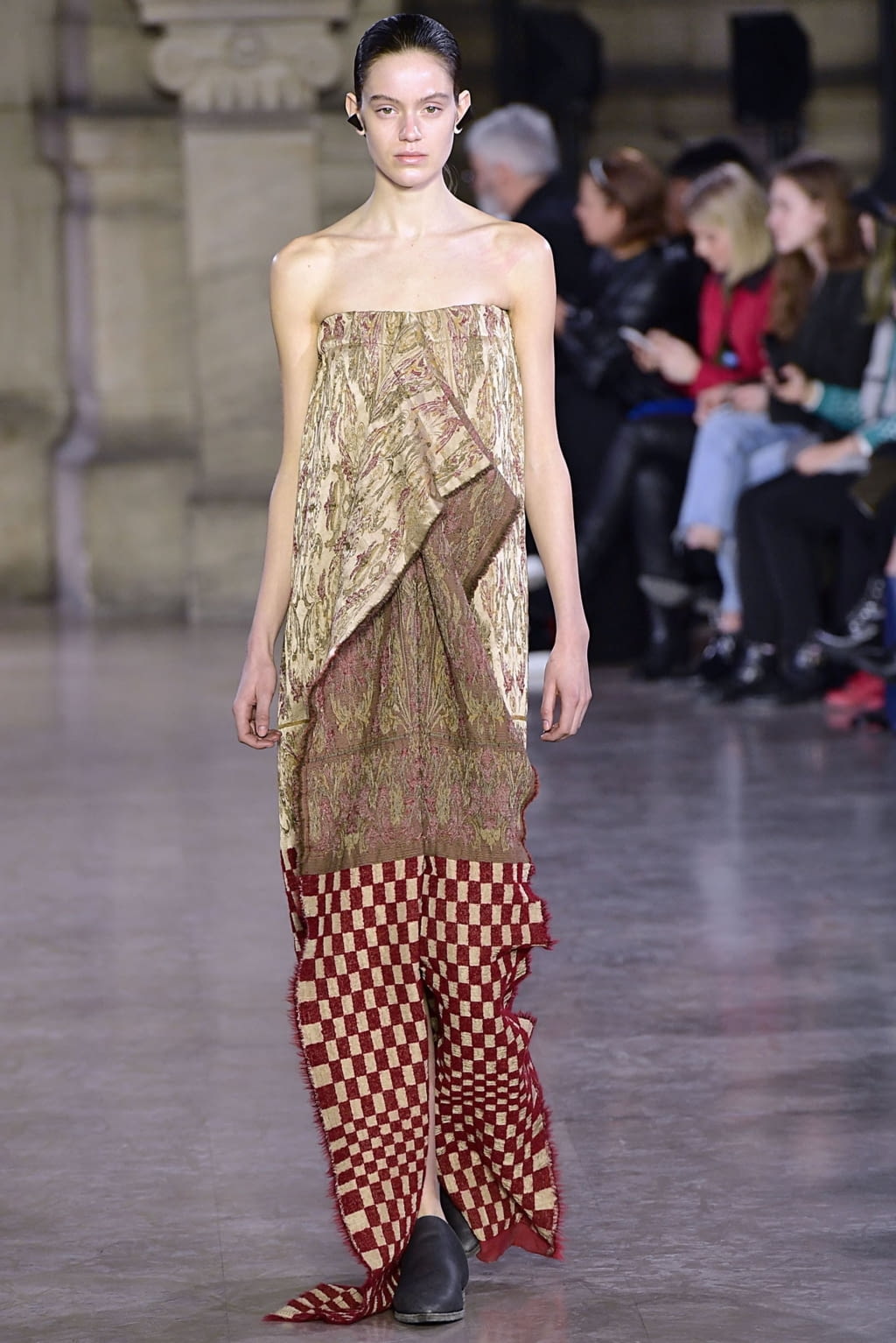 Fashion Week Paris Fall/Winter 2019 look 29 from the Uma Wang collection 女装