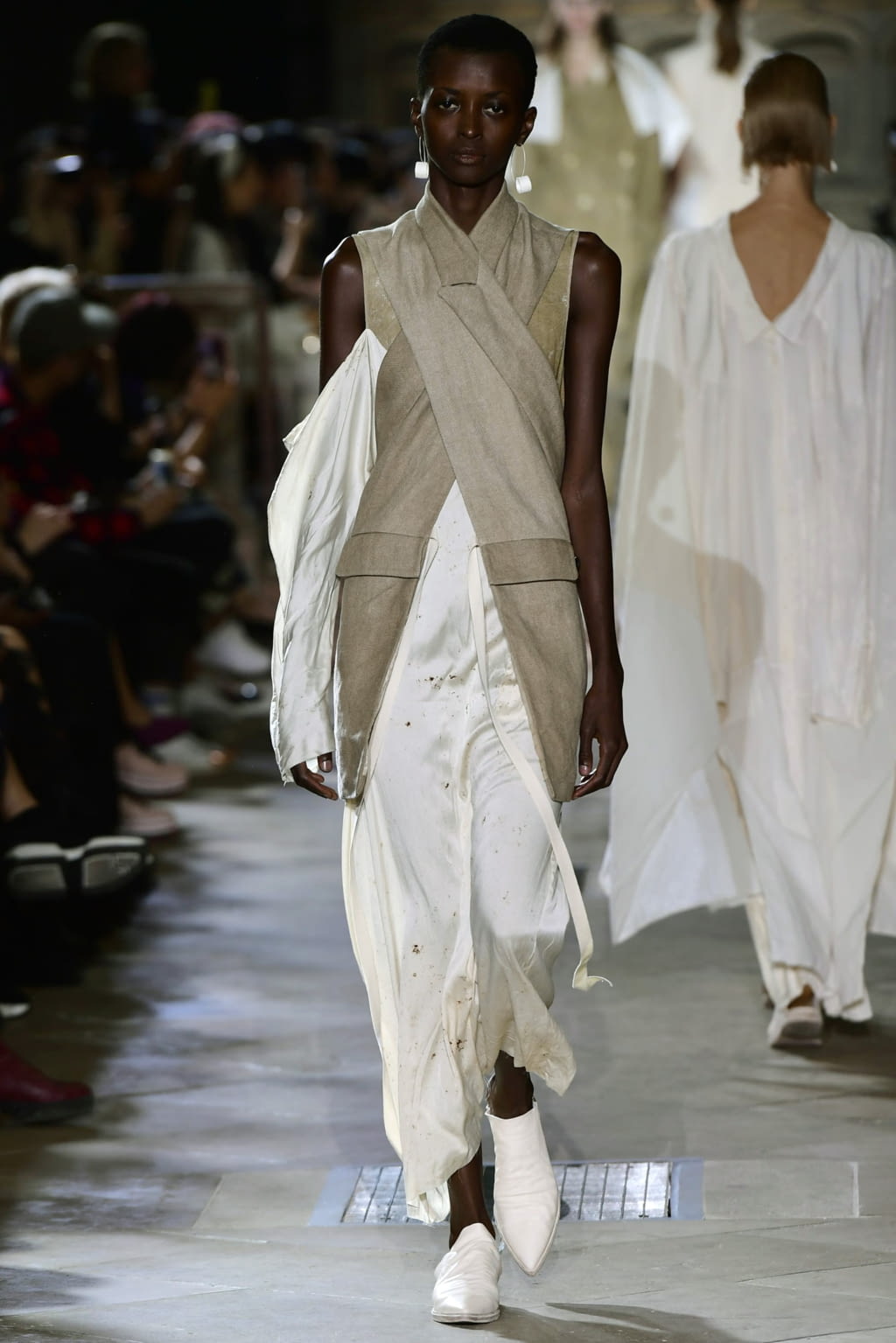 Fashion Week Paris Spring/Summer 2019 look 5 from the Uma Wang collection womenswear