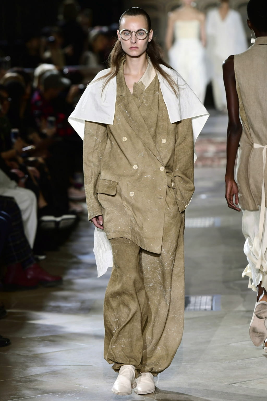 Fashion Week Paris Spring/Summer 2019 look 6 from the Uma Wang collection womenswear