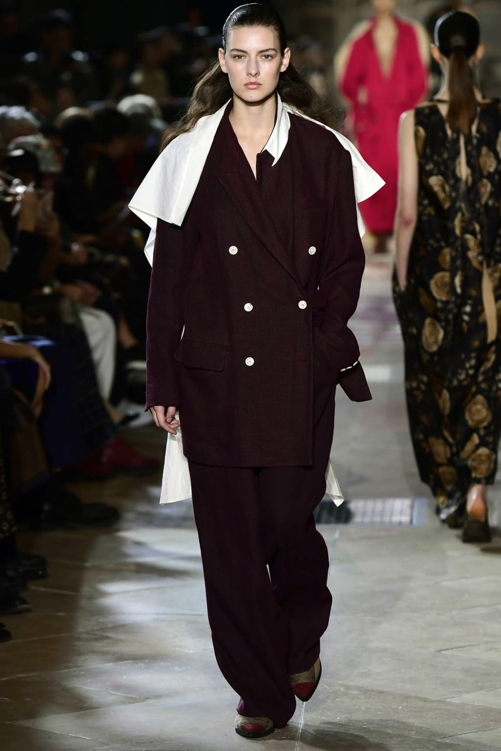 Fashion Week Paris Spring/Summer 2019 look 21 from the Uma Wang collection 女装