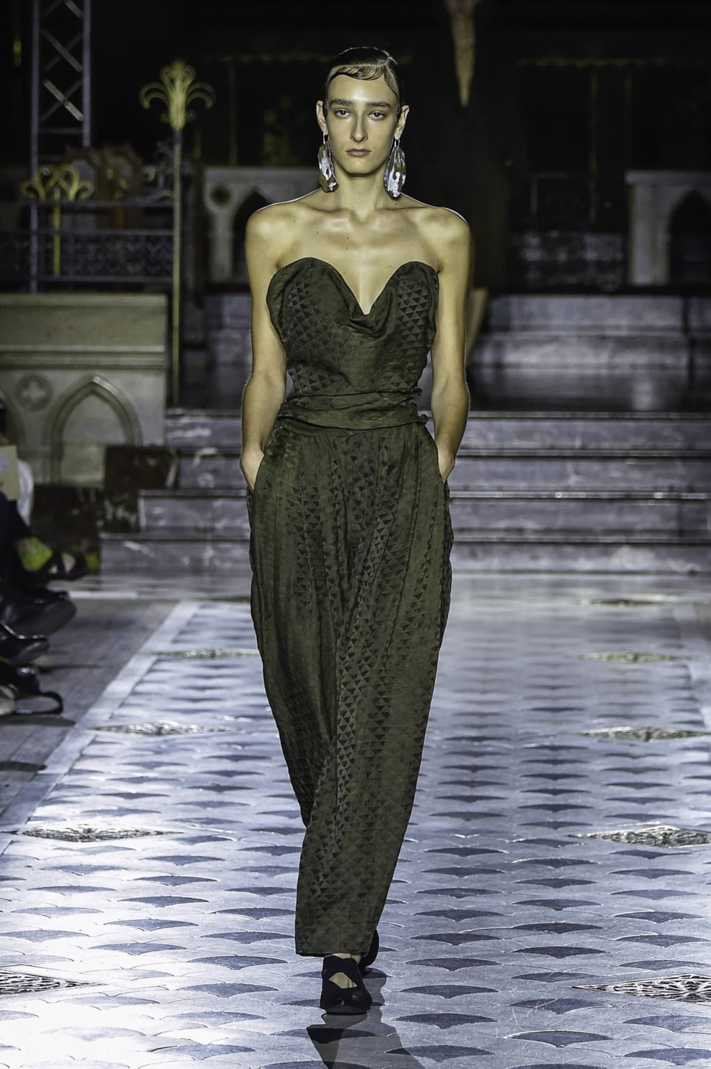 Fashion Week Paris Spring/Summer 2020 look 2 de la collection Uma Wang womenswear