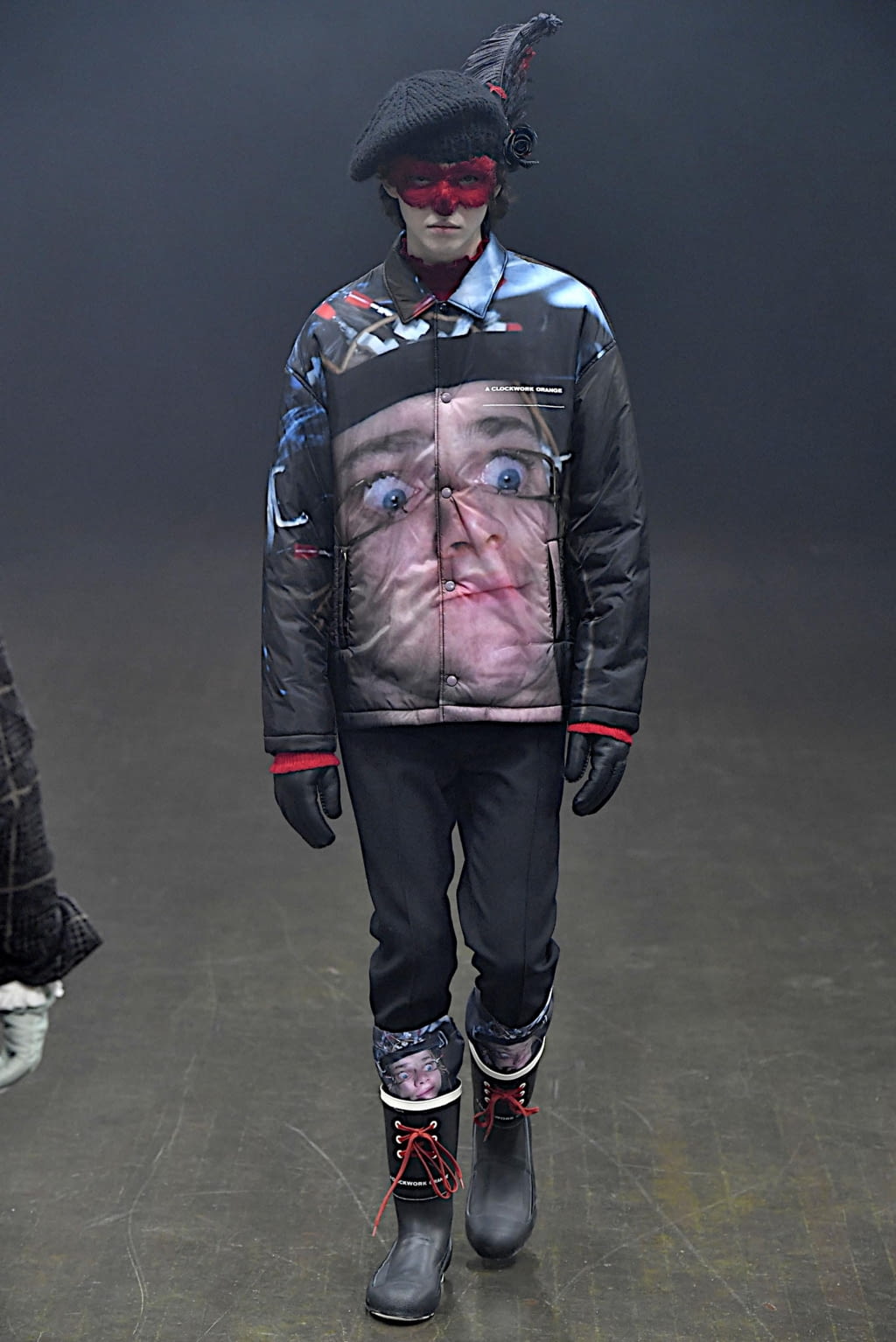 Fashion Week Paris Fall/Winter 2019 look 18 from the Undercover collection 男装