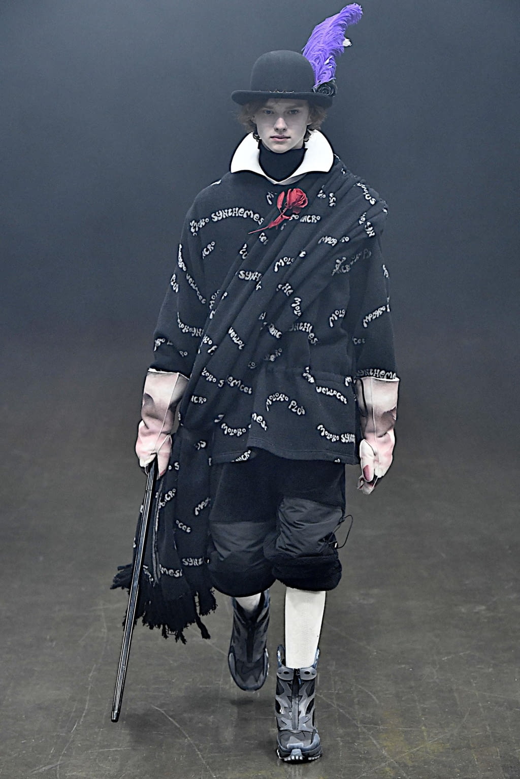 Fashion Week Paris Fall/Winter 2019 look 38 from the Undercover collection menswear