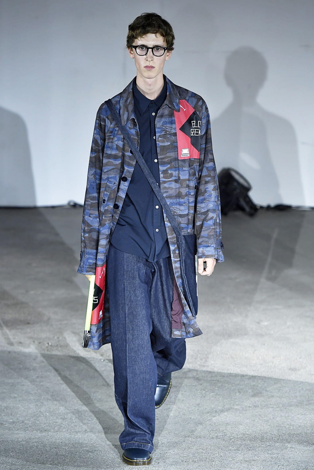 Fashion Week Paris Spring/Summer 2019 look 32 from the Undercover collection menswear