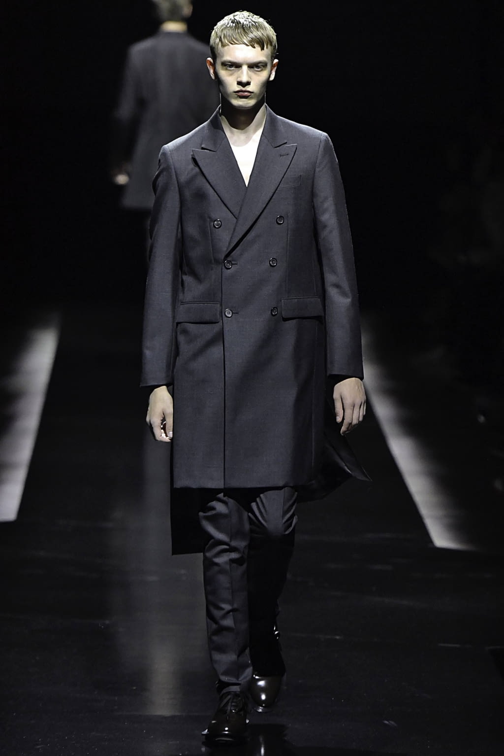 Fashion Week Paris Spring/Summer 2020 look 3 from the Undercover collection 男装