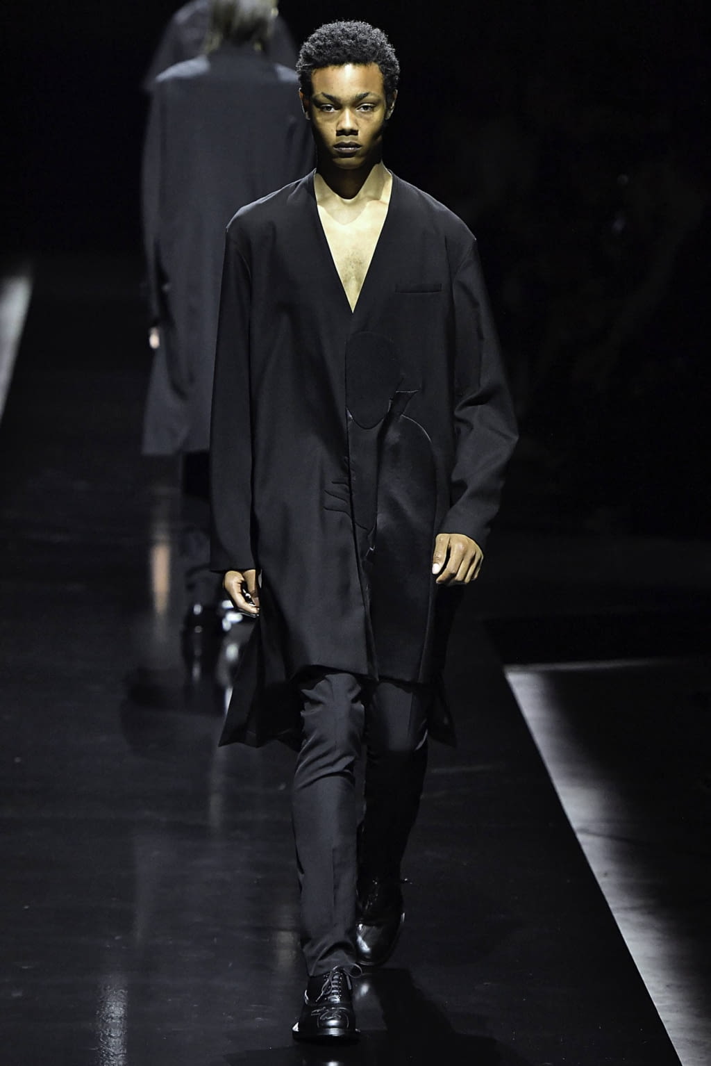 Fashion Week Paris Spring/Summer 2020 look 13 from the Undercover collection 男装