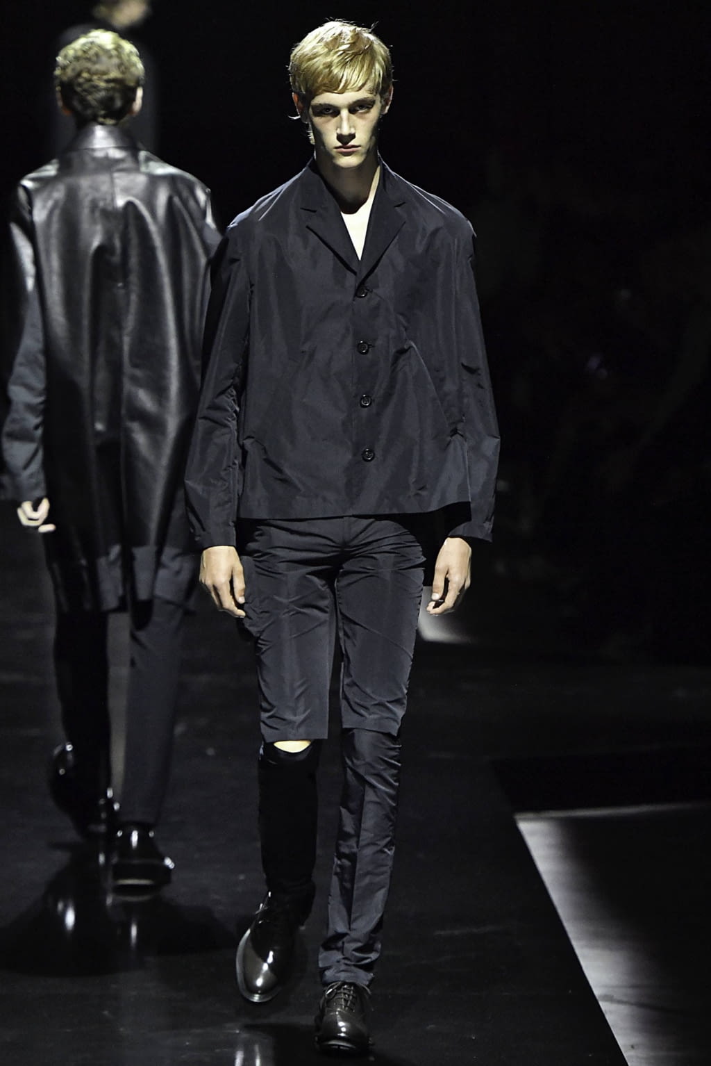 Fashion Week Paris Spring/Summer 2020 look 24 from the Undercover collection 男装