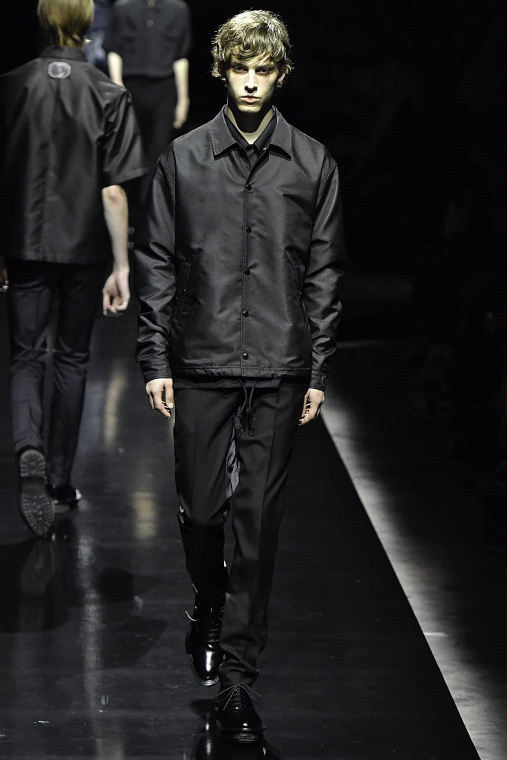 Fashion Week Paris Spring/Summer 2020 look 35 from the Undercover collection 男装