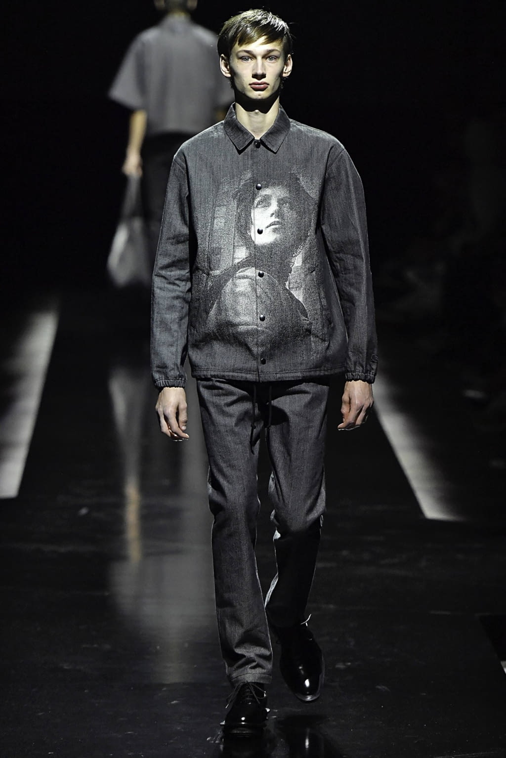 Fashion Week Paris Spring/Summer 2020 look 48 from the Undercover collection 男装