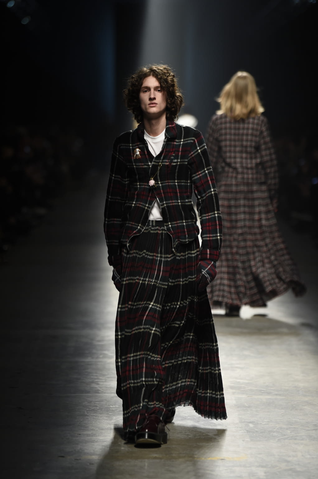 Fashion Week Florence Fall/Winter 2018 look 4 from the Undercover collection menswear