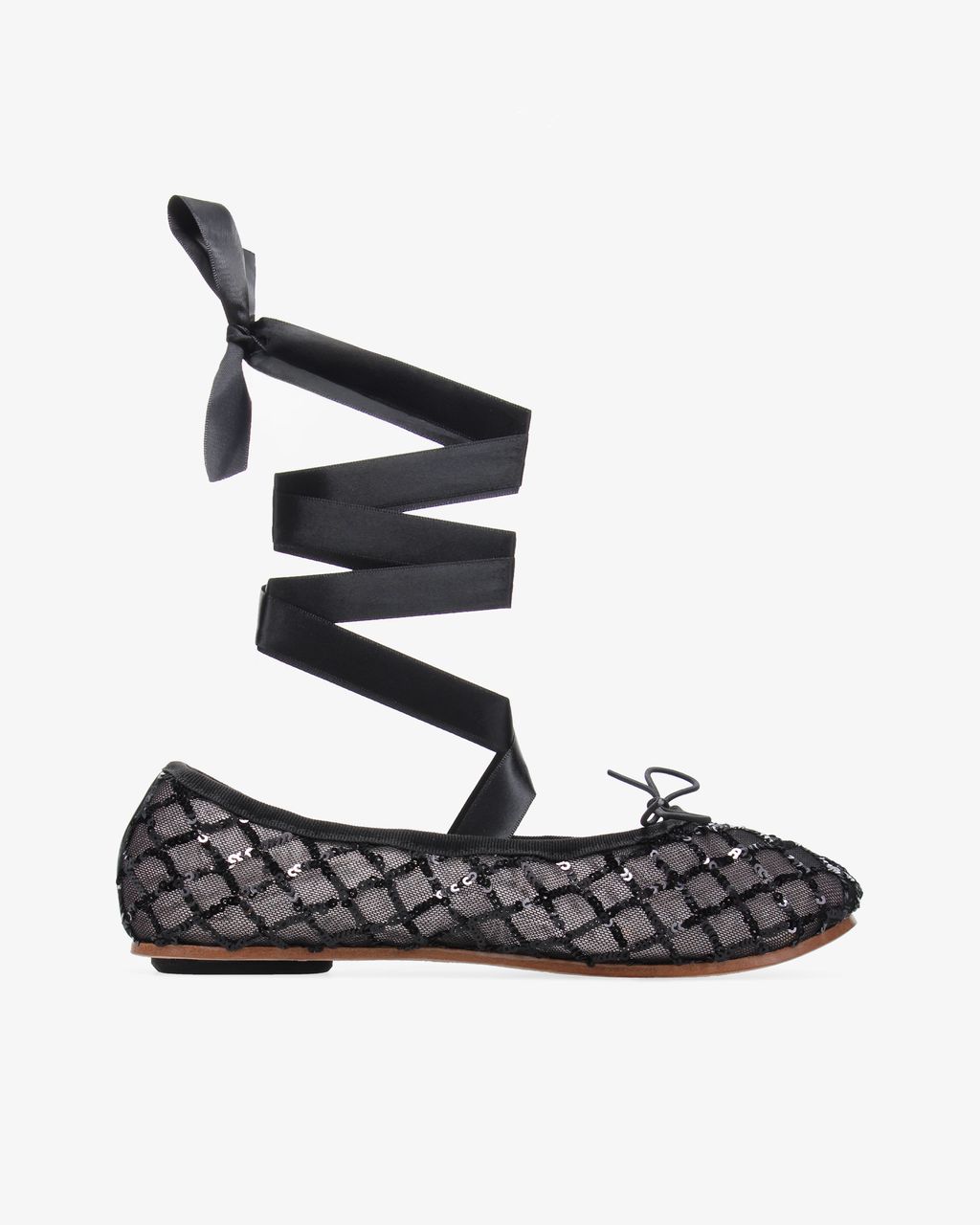 Fashion Week Paris Spring/Summer 2025 look 21 from the Repetto collection womenswear accessories