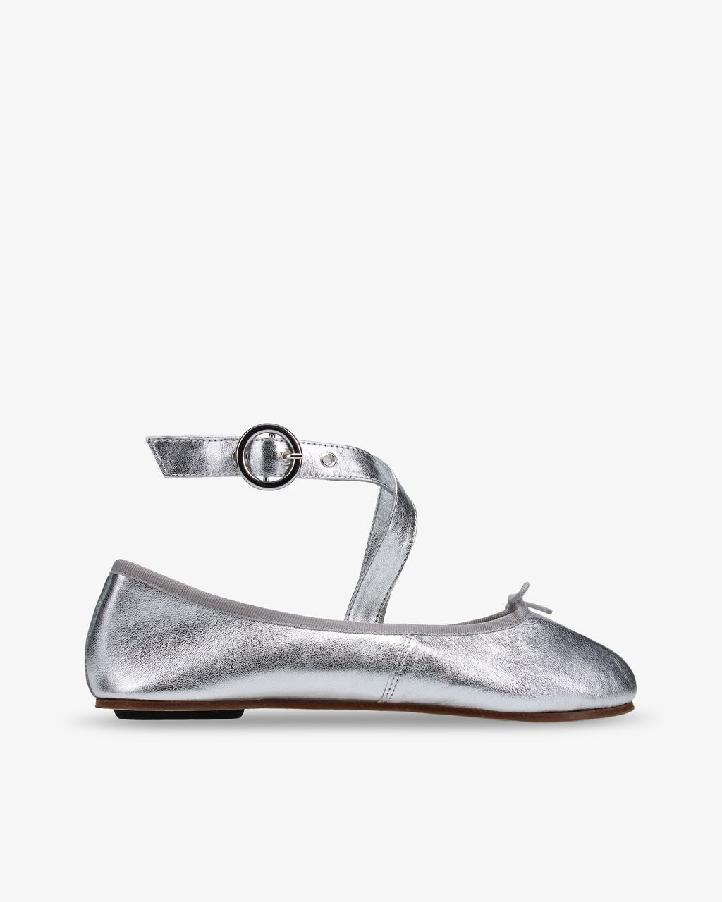 Fashion Week Paris Spring/Summer 2025 look 13 from the Repetto collection womenswear accessories