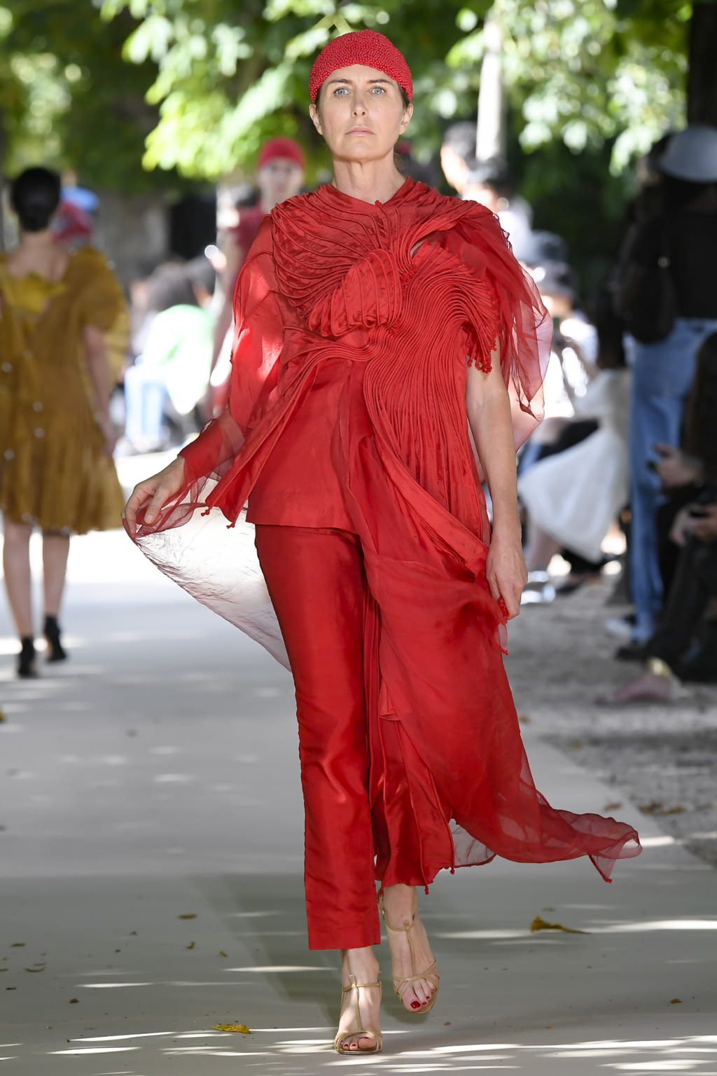 Fashion Week Paris Fall/Winter 2021 look 19 from the Vaishali S collection couture