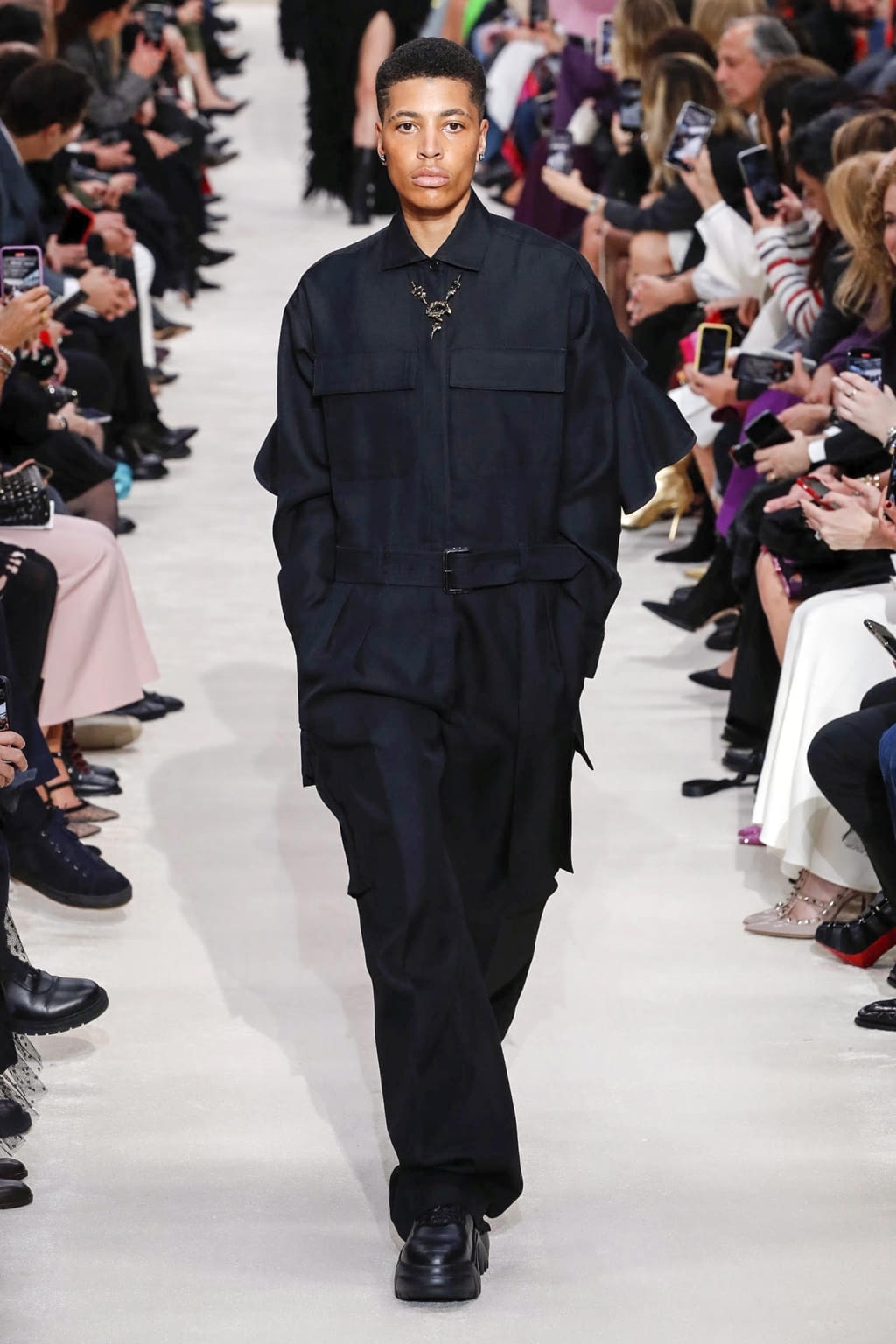 Fashion Week Paris Fall/Winter 2020 look 35 de la collection Valentino womenswear