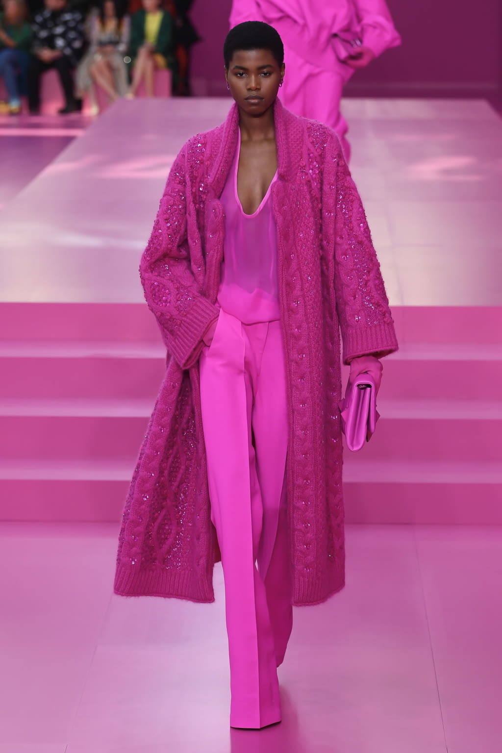 Fashion Week Paris Fall/Winter 2022 look 35 de la collection Valentino womenswear
