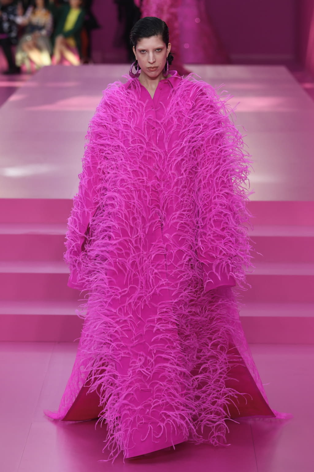 Fashion Week Paris Fall/Winter 2022 look 78 from the Valentino collection womenswear