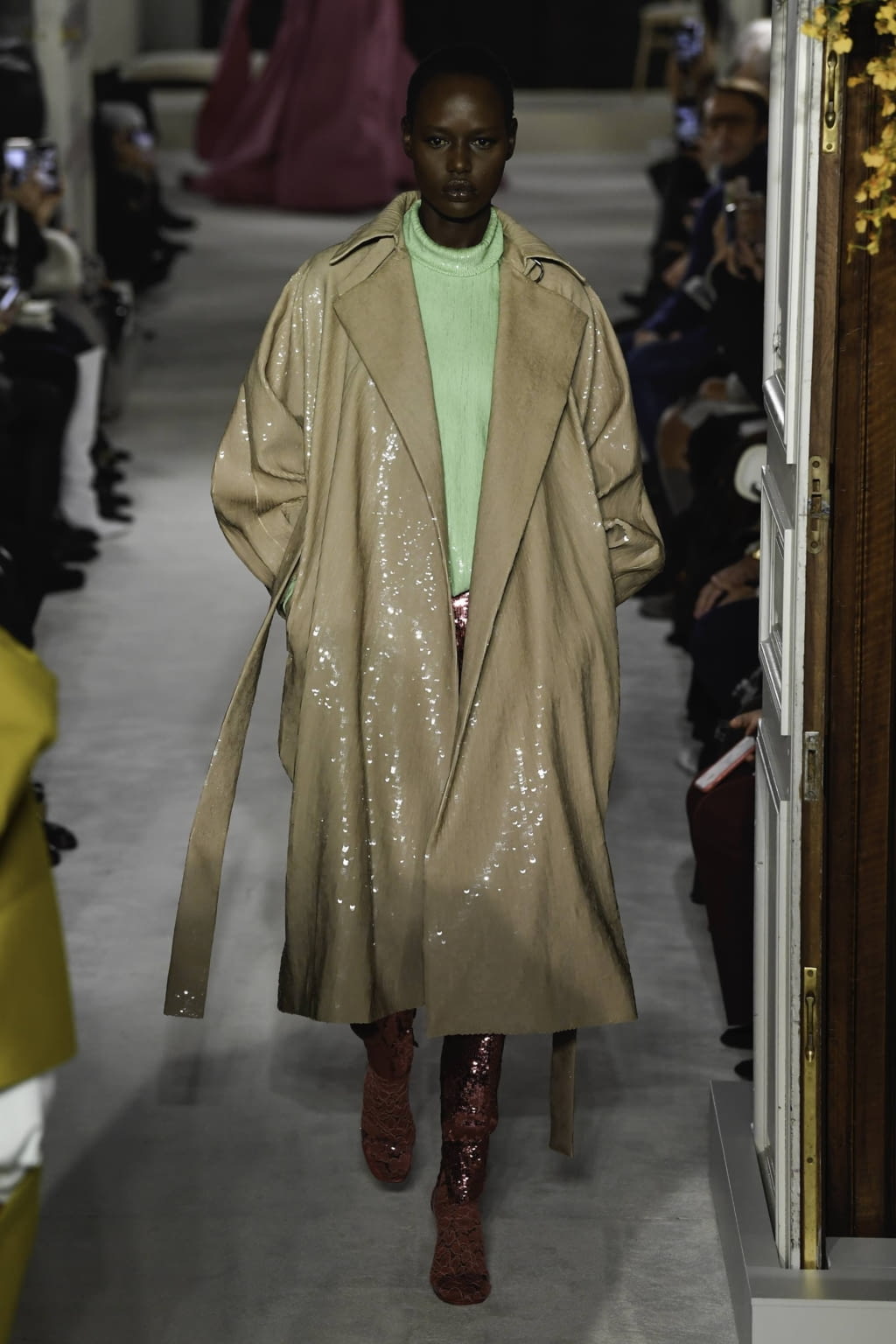 Fashion Week Paris Spring/Summer 2019 look 5 from the Valentino collection 高级定制