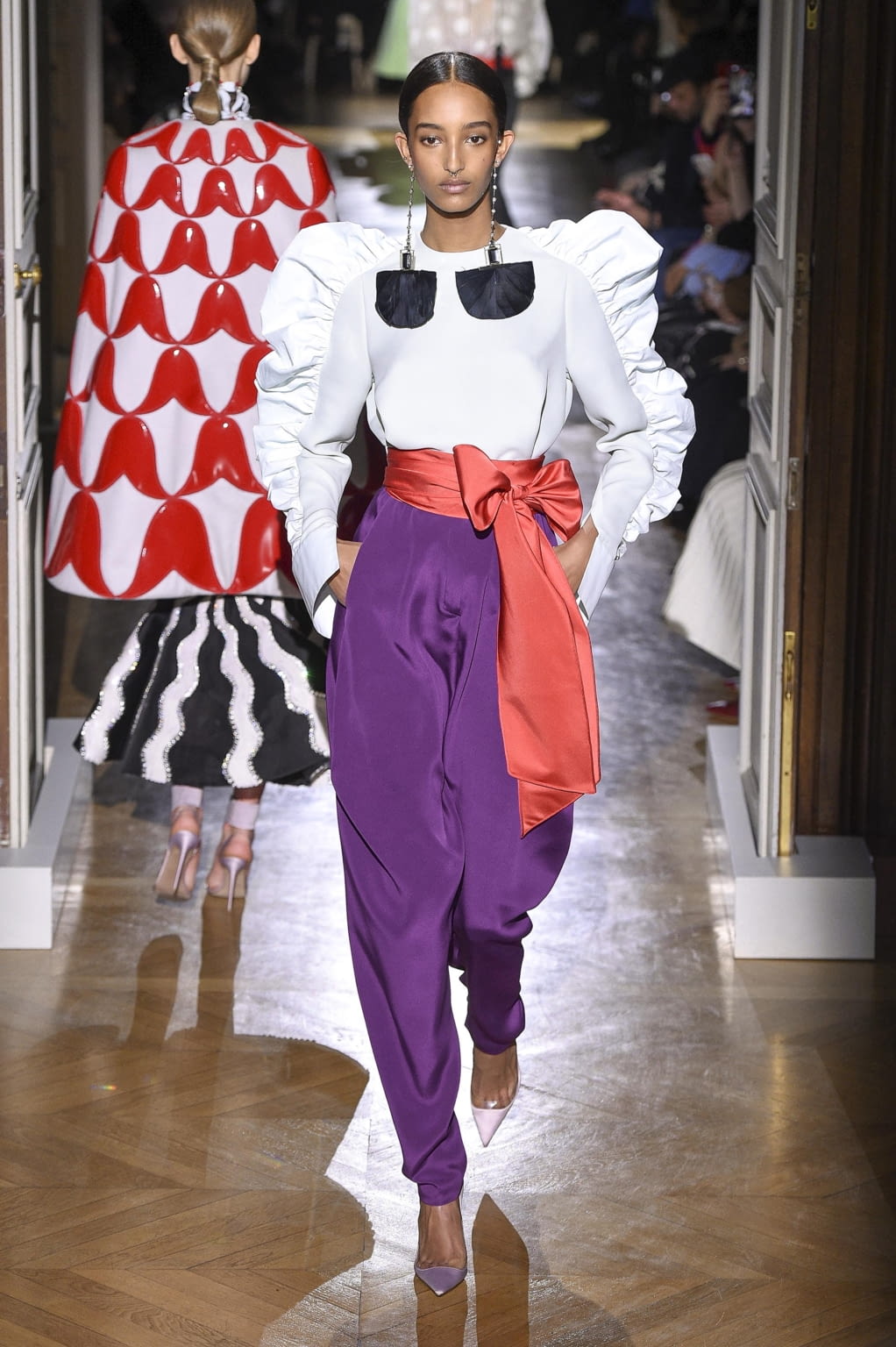 Fashion Week Paris Spring/Summer 2020 look 5 de la collection Valentino couture