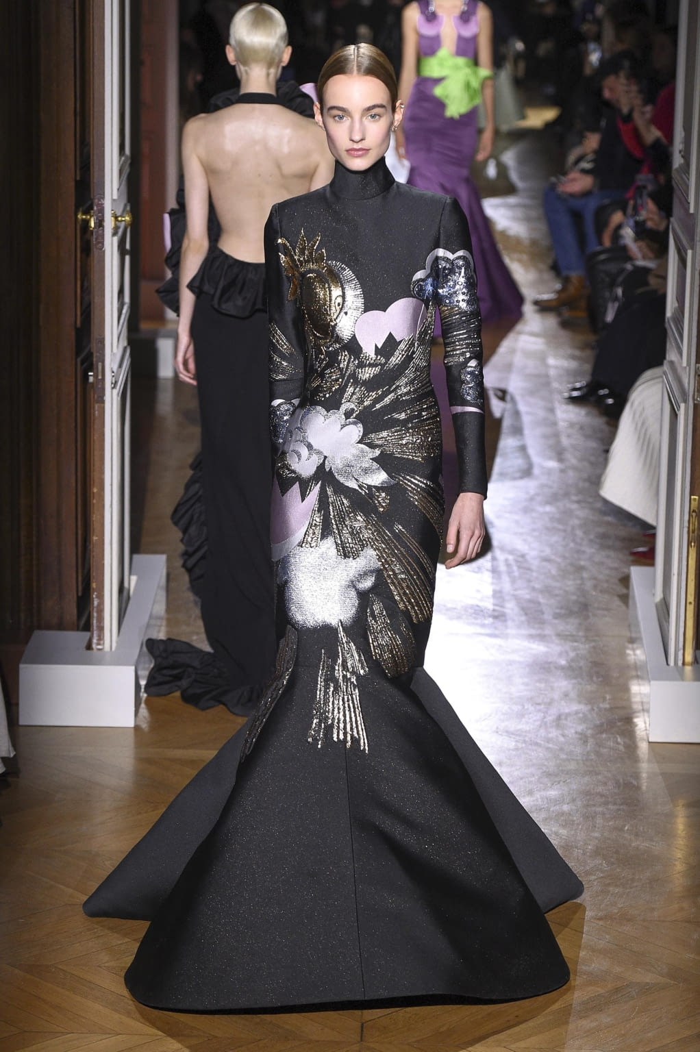 Fashion Week Paris Spring/Summer 2020 look 44 from the Valentino collection couture