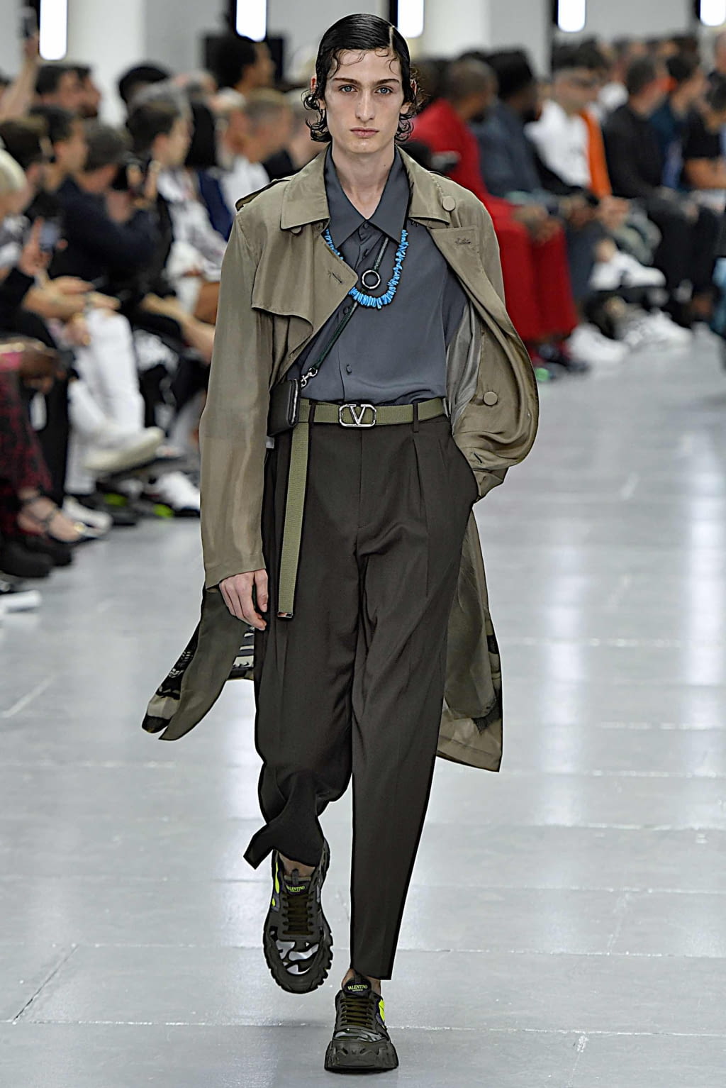 Fashion Week Paris Spring/Summer 2020 look 40 from the Valentino collection menswear