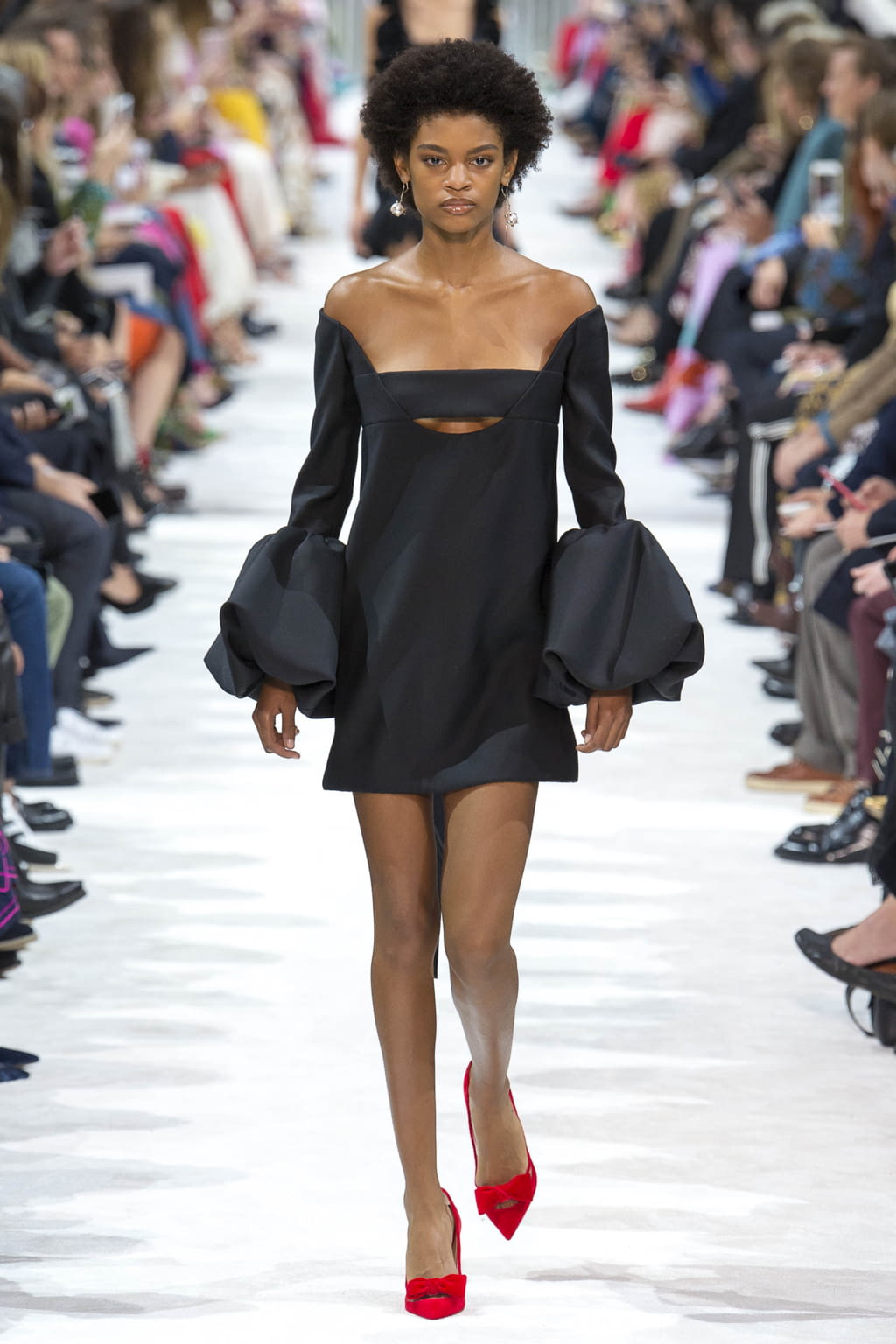 Fashion Week Paris Spring/Summer 2018 look 54 de la collection Valentino womenswear