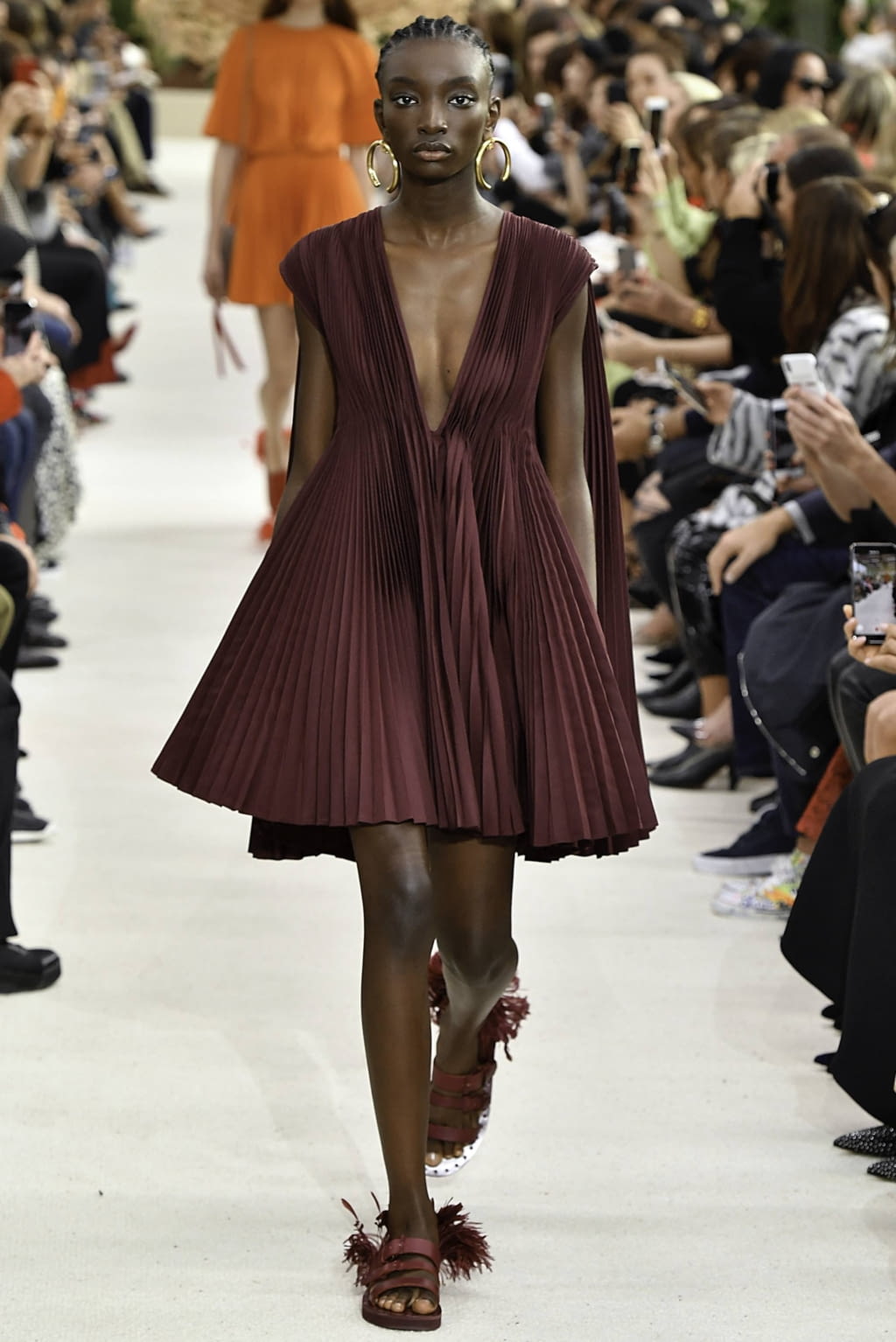 Fashion Week Paris Spring/Summer 2019 look 28 de la collection Valentino womenswear
